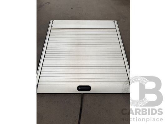 Mountain Top Industries Retractable Ute Lid