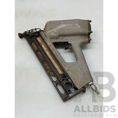 Senco Pneumatic Framing Nailer Gun