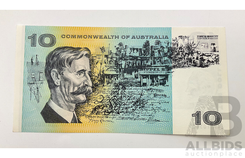 Australian 1966 Coombs Wilson R301 $10 Note SAR 105051.