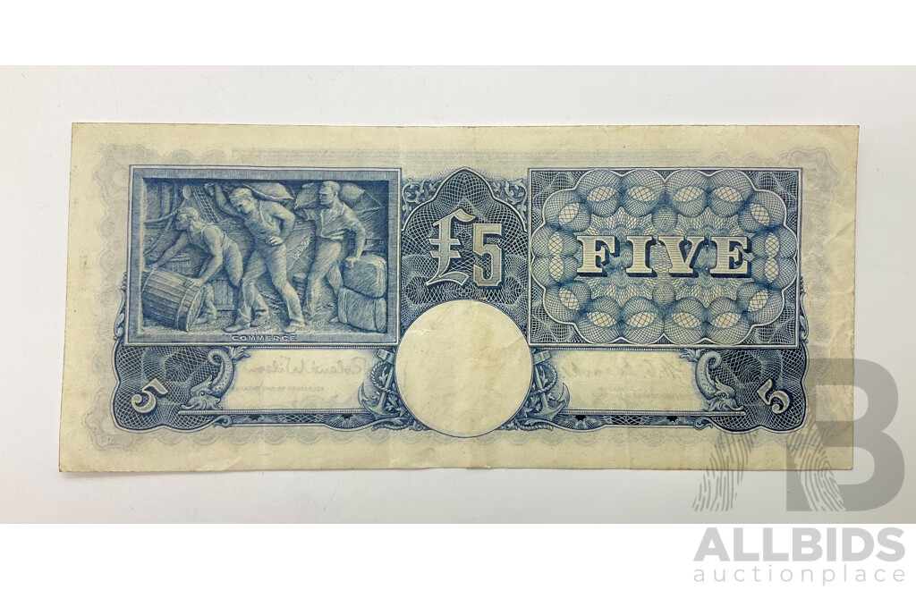 Australian 1952 Coombs Wilson R48 Five Pound Note. S46 681110