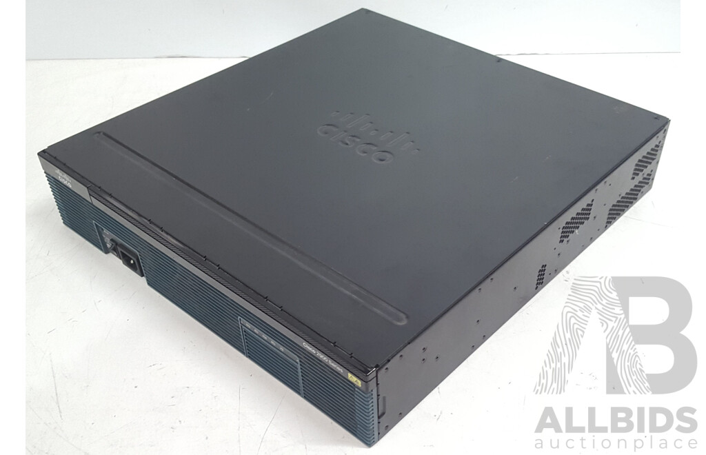 Cisco (CISCO2921/K9 V08) 2900 Series Integrated Services Router