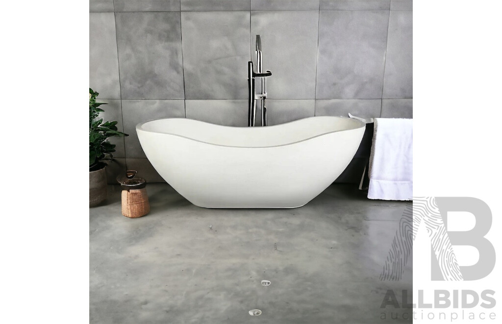 Limestone Stone Bath (1800Lx800Wx500/600H) - ORP $4,000.00