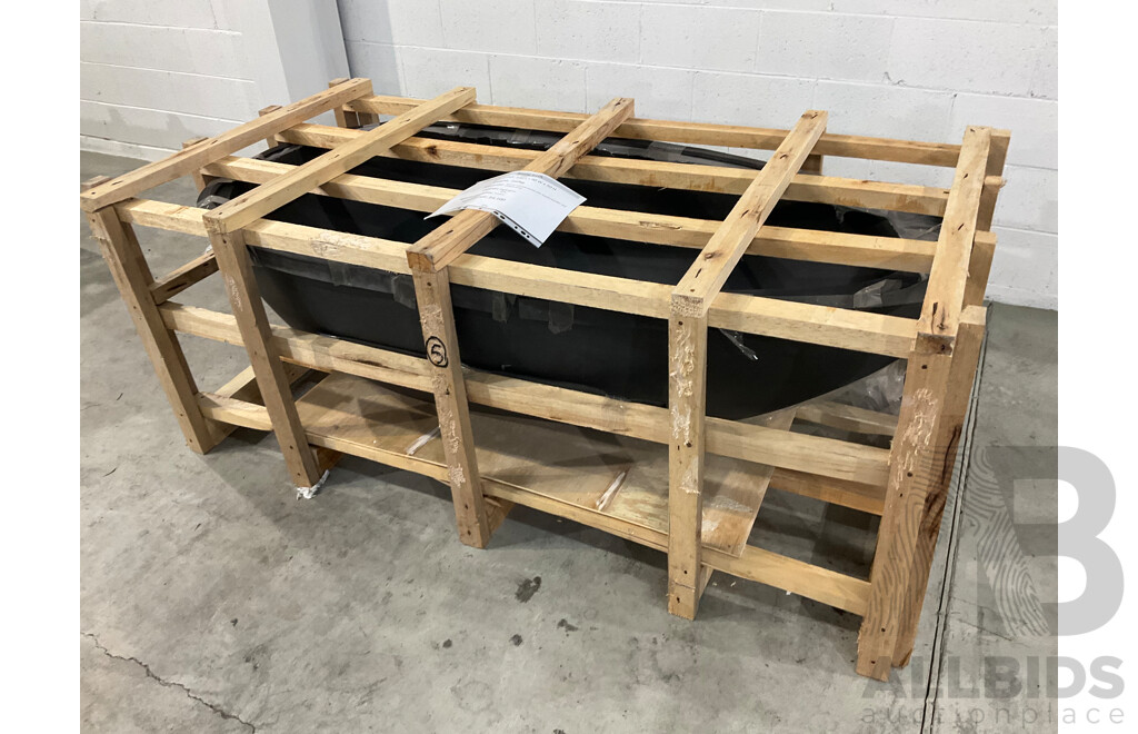 Dark Grey Stone Bath (1800Lx900Wx500H) - ORP $4,100.00