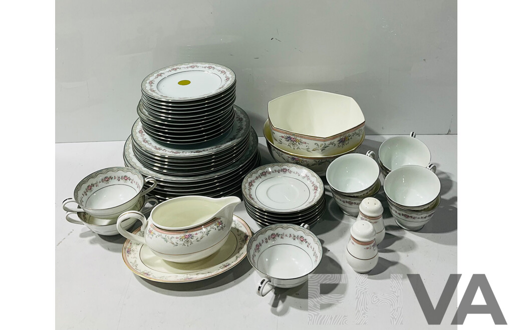 Retro Noritake Porcelain Dinner Service in Glenwood Pattern