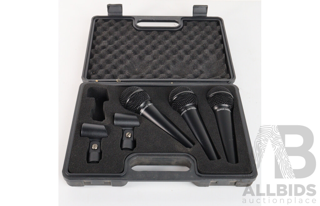 Set Three  Behringer Supercardioid XM1800S Microphones with Two Microphone Holders in Hard Carry Case