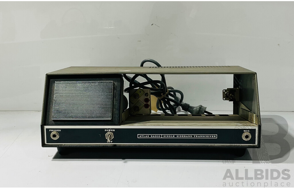 Vintage ATLAS Radio Single Side and Transceiver