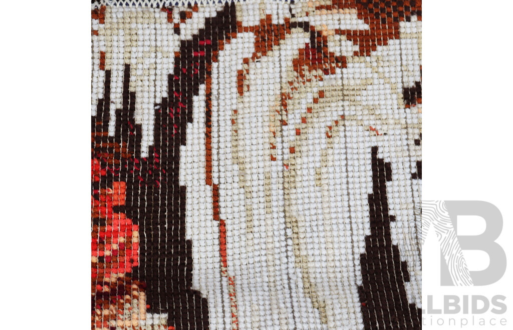 Retro Hand Made Latch Hook Rug with Modern Design