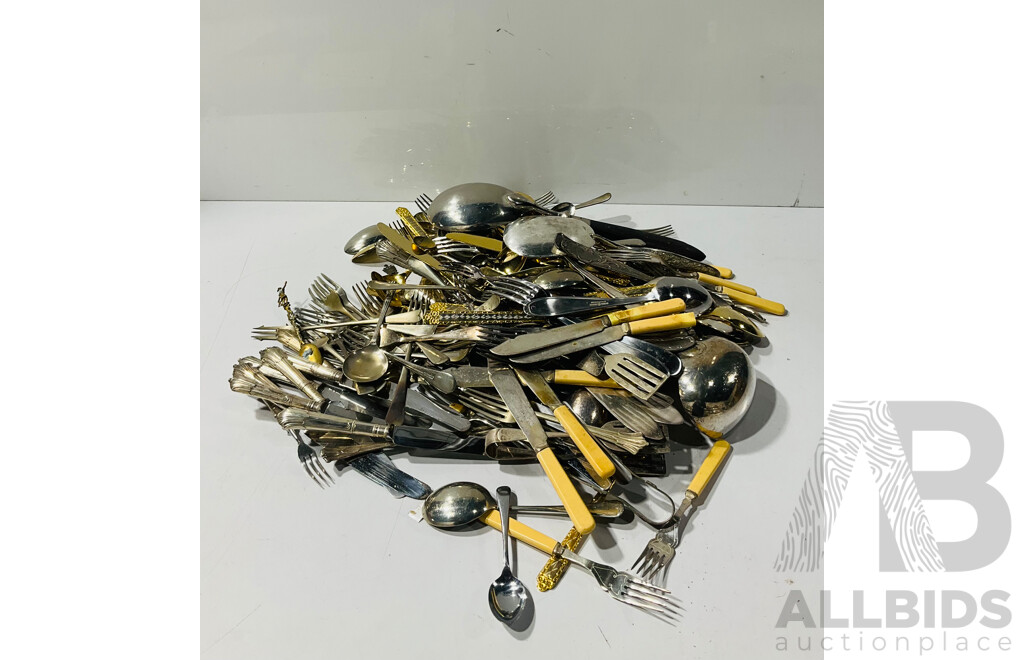 Collection Vintage and Other Flatwear Including Silver Plate and Stainless Steel