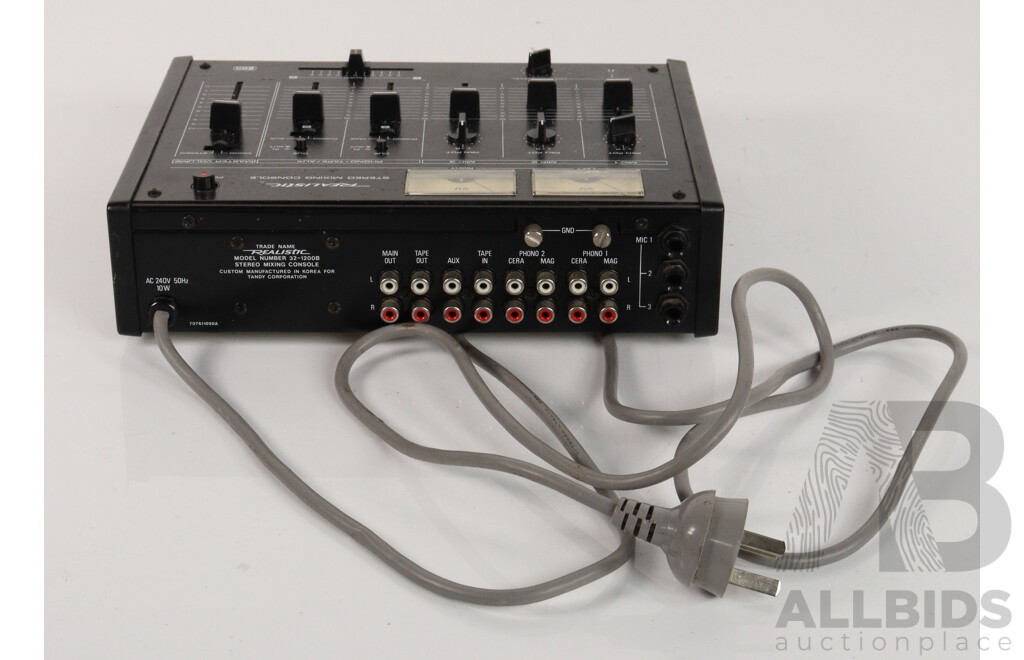 Realistic Stereo Mixing Console Model 33 1200B