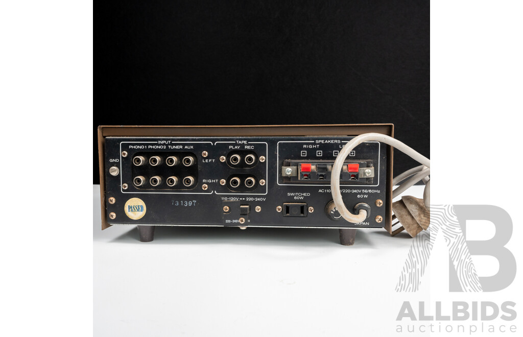 Vintage Kenwood Solid State Amplifier Model KA 2000A