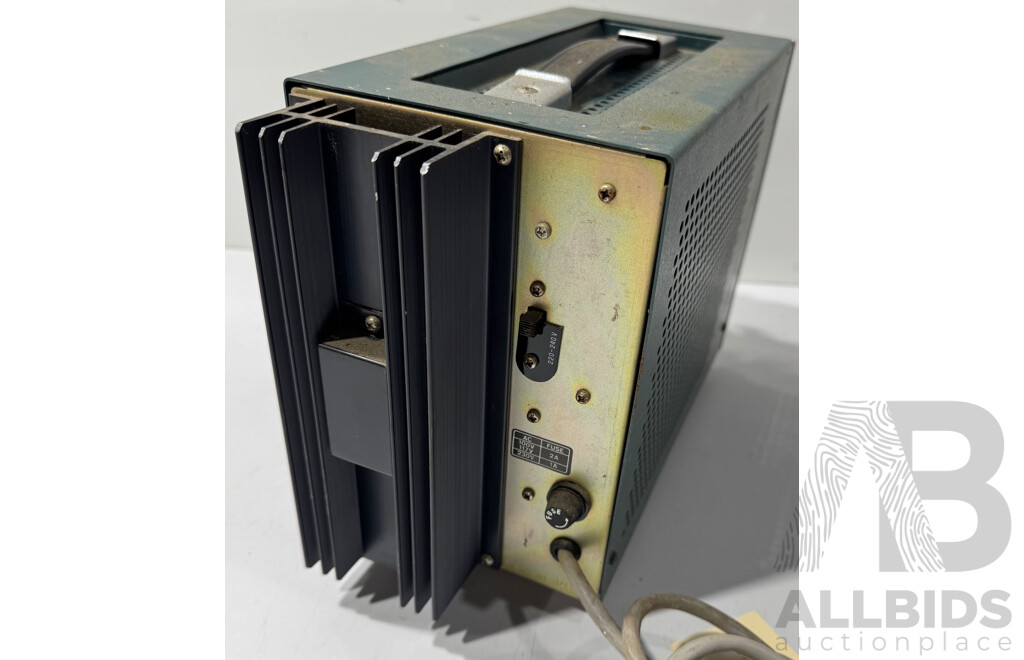 Vintage Trio Regulated DC Power Supply Model PR 653