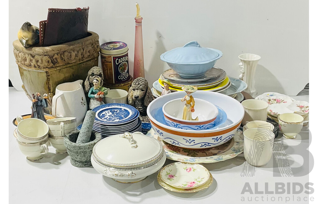 Large Collection Decorator Home Wares
