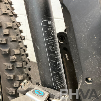 NCM Prague 27.5'' Electric Mountain Bike