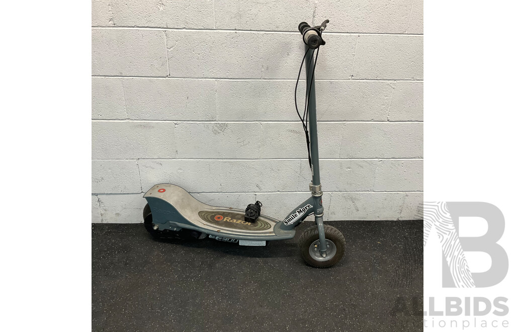 RAZOR E300 Grey Electric Scooter