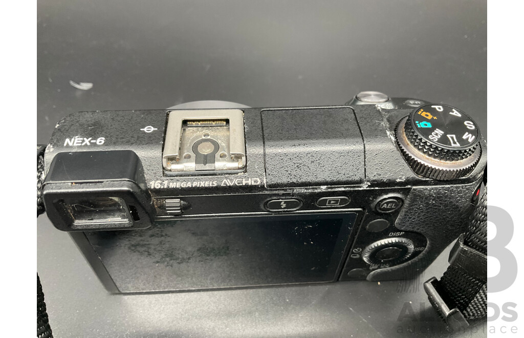 SONY NEX-6 Black Body 16.1MP Digital Camera with 18-200mm OSS, E 3.5-6.3 Lens (Black), Sony Stereo Microphone (ECM-XYST1M) with Accessories