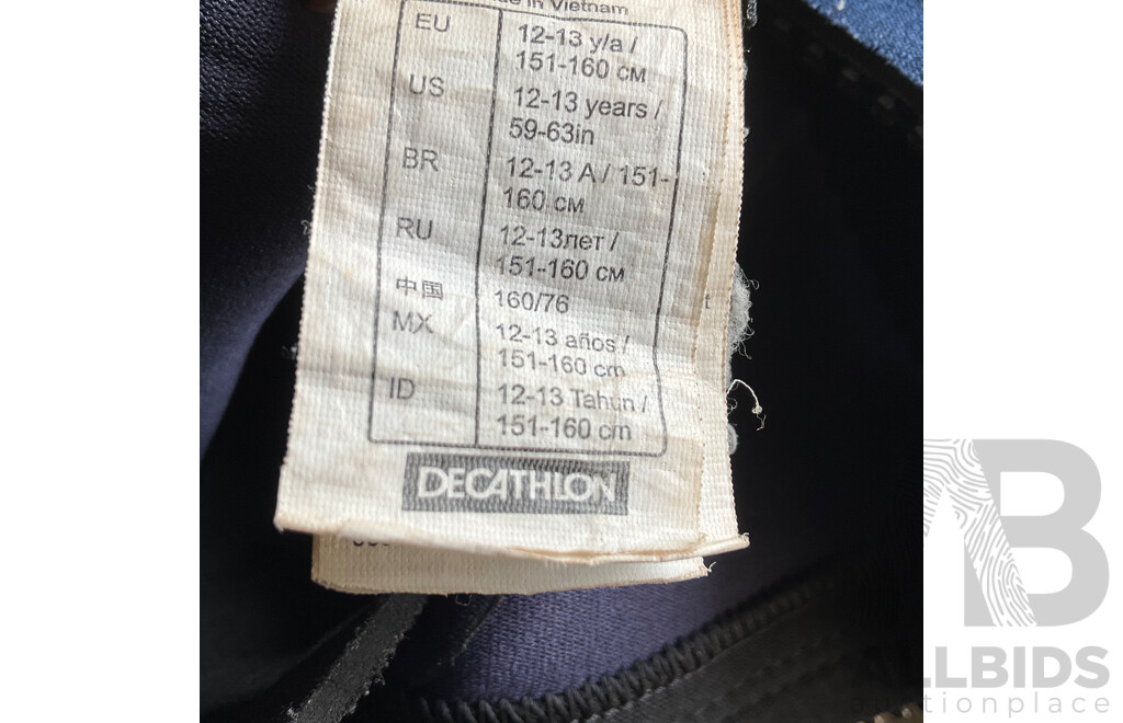 O'NEILL ,DECATHLON, QUICKSILVER Used Wetsuit - Lot of 4