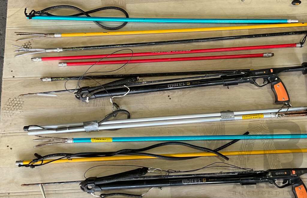 Large Lot of Mixed Fishing Gear - Crab Pot, Lures, Reels and More