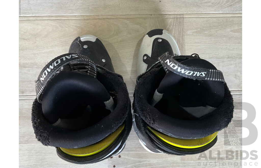 SALOMON Equipe 10 ,KASTLE FW1,Rossignol Zenith Z6 Oversize Ski Board and Salomon Ski Boots Size 26