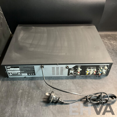 YAMAHA DVD-S1700 DVD Player & SAMSUNG DVD Recorder & VCR (DVD-VR355) - Lot of 2