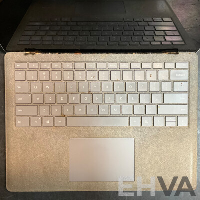 MICROSOFT SURFACE Book (1769)