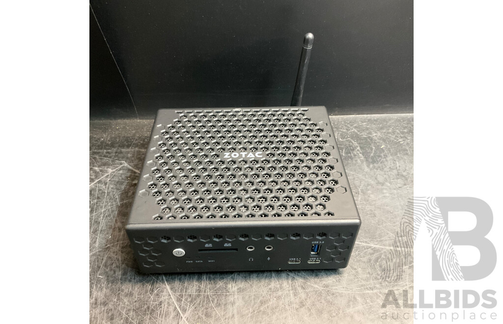 LENOVO ThinkCentre M900/M93P Tiny Desktop & Zotac Mini PC - Lot of 4