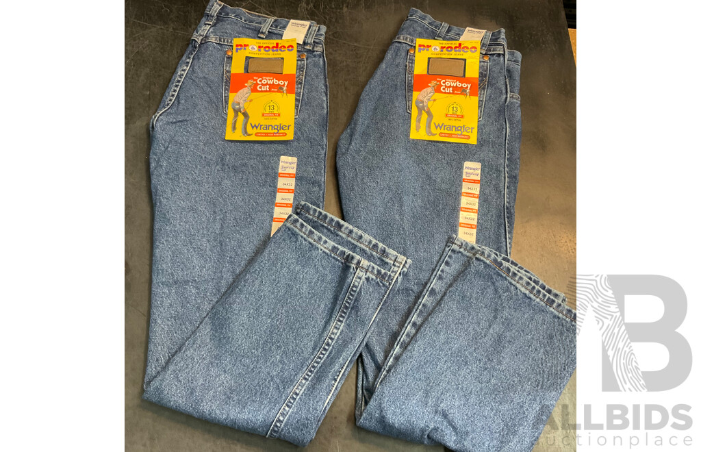 DICKIES,WRANGLER,NAUTICA & Assorted Mens Pants/Jeans/Jacket and More - Lot of 12