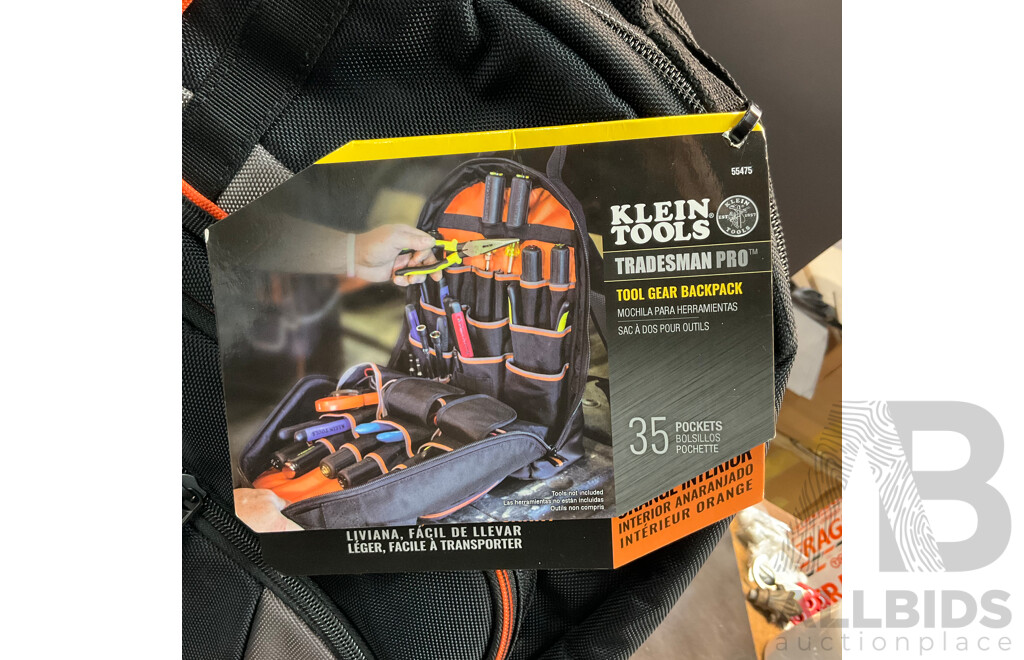 KLEIN TOOLS Tool Gear Backpack (55475) & CARIBEE Traveller 40 Carry on - Lot of 2