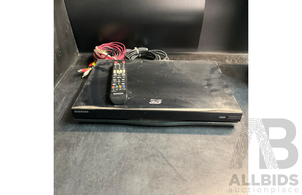 SAMSUNG BD-8500A Blu-Ray Disc Player & MINIX NEO X8 Quad Core Media Hub - Lot of 2