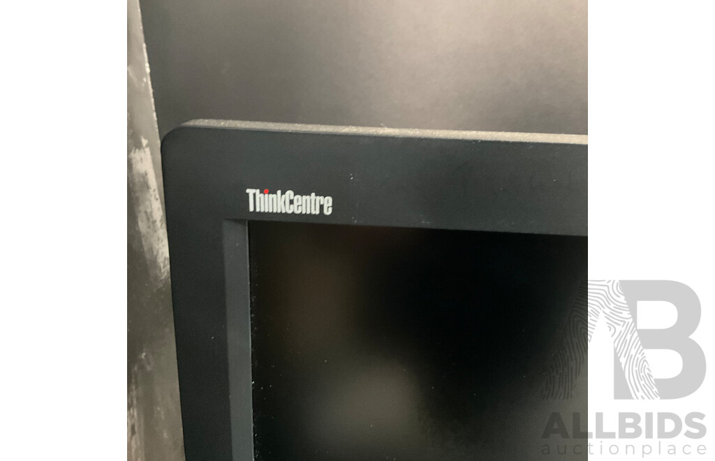LENOVO M92z (3318) I5 8GB RAM 256 GB SSD All in One Desktop