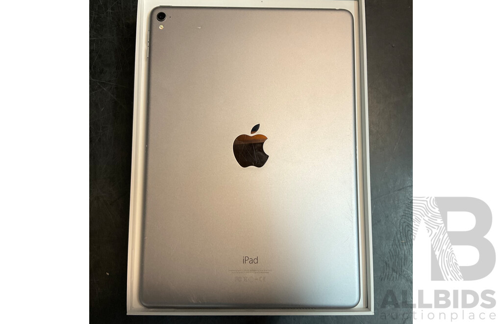 APPLE IPad Pro (9.7'') 256GB - A1673