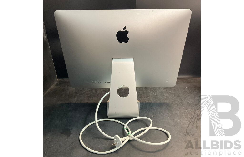 2017 APPLE IMAC I5  21.5''