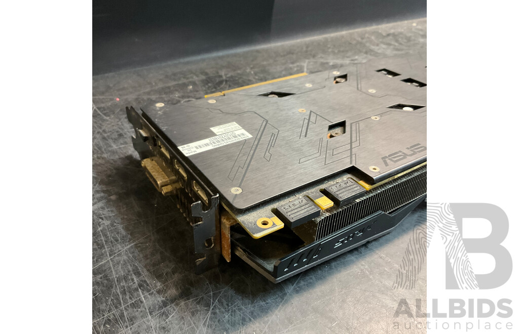 ASUS GeForce STRIX GTX-1070 8G Gaming Graphic Card
