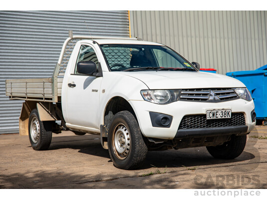 9/2013 Mitsubishi Triton GLX MN MY14 C/Chas Solid White Turbo Diesel 2.5L