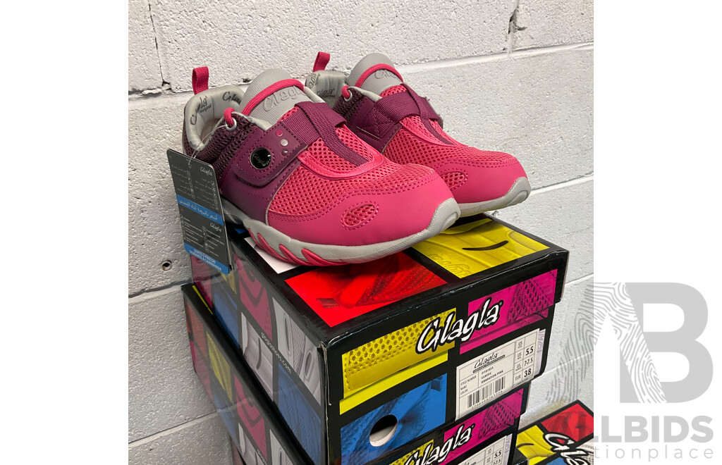 GLAGLA Unisex Shoes - Lot of 46