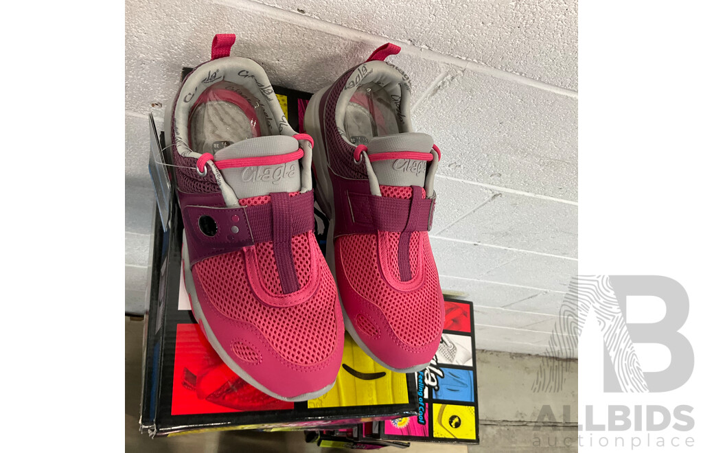 GLAGLA Unisex Shoes - Lot of 46