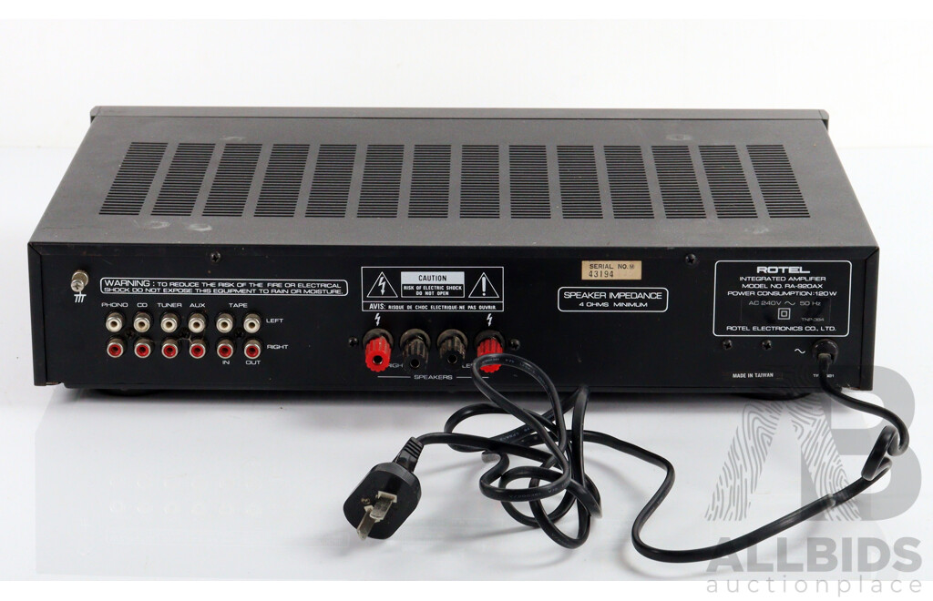 Rotel Stereo Integrated Amplifier RA 920 AX