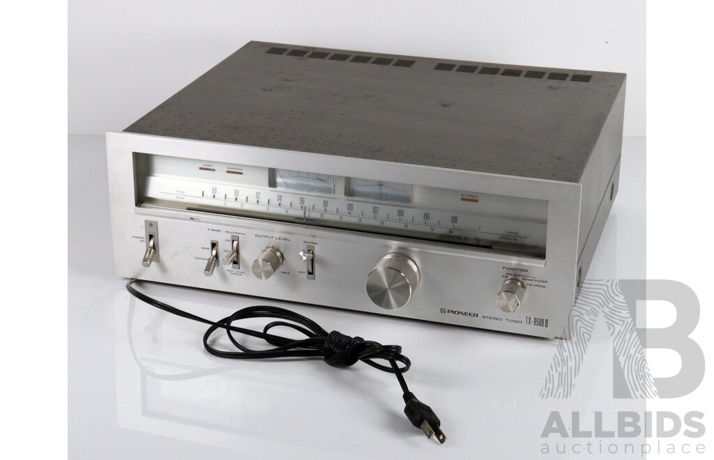 Pioneer Stereo Tuner TX 9500 II