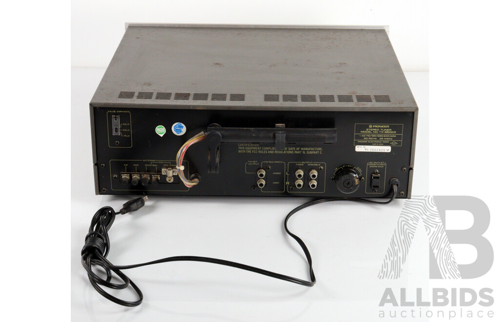 Pioneer Stereo Tuner TX 9500 II