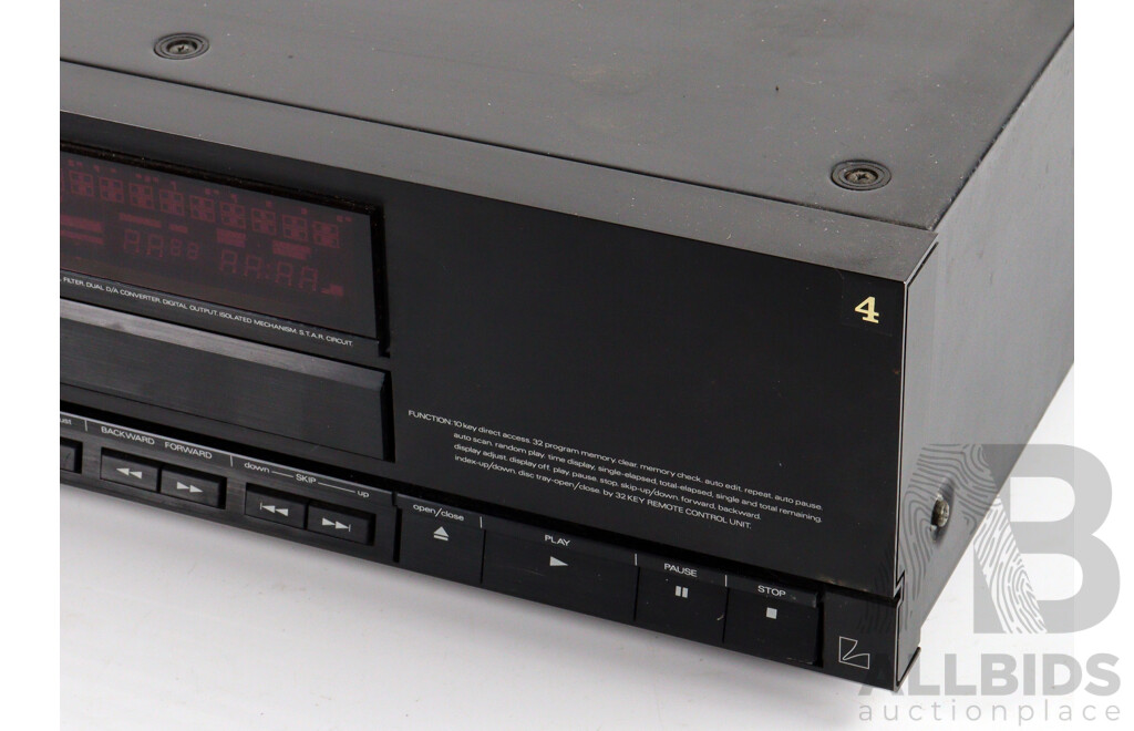 Luxman Compact Disc Player D 103u