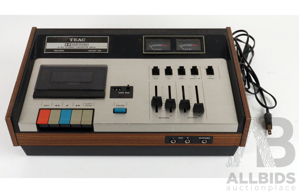 Retro Teac A160 Stereo Cassette Deck