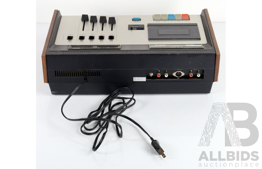 Retro Teac A160 Stereo Cassette Deck
