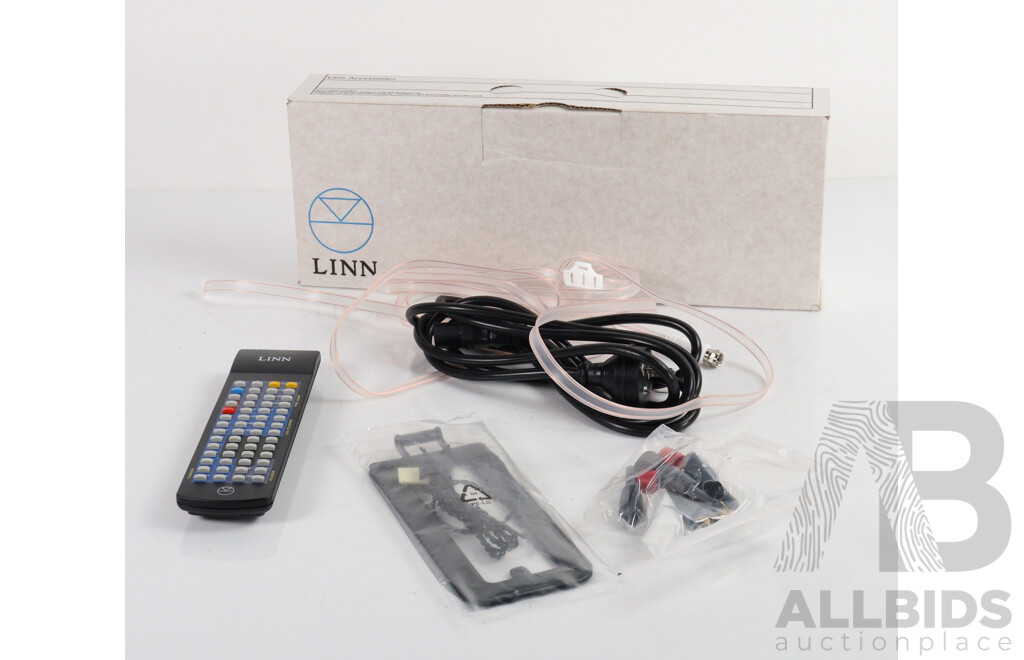 Brand New Linn Classik Independent CD, Tuner, Control Power Amplifier with Instruction Manual