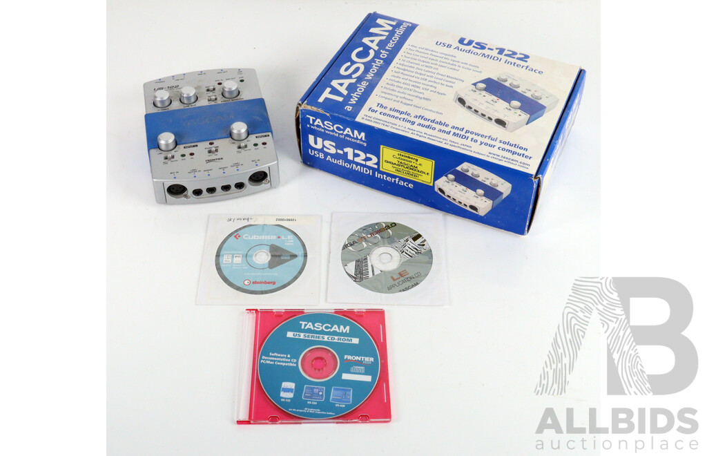 Tascam US 122 Interface Audio Midi USB in Original Box