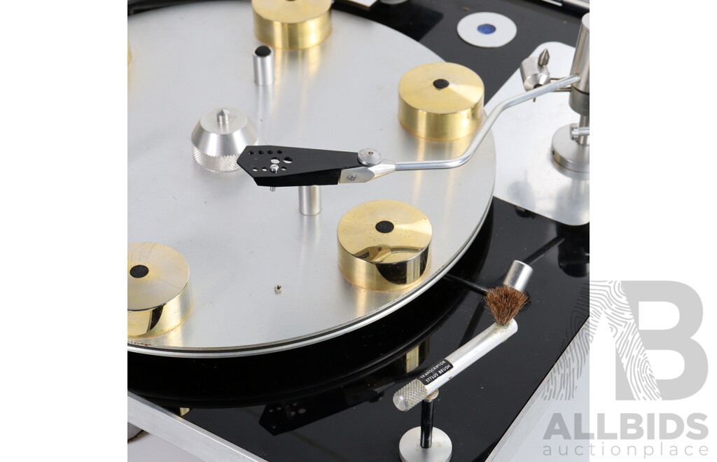 Retro Audiophile Transcriptor Hydraulic Reference Turntable by J.A. Michell Eng. Ltd