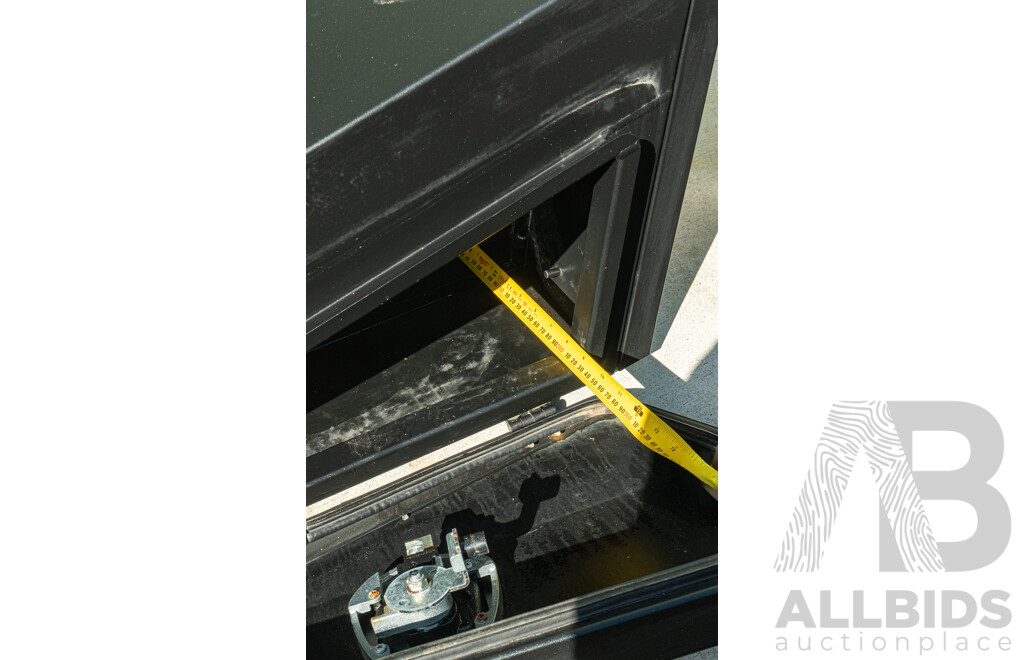 05/2021 Bronco Built Alloy Tray with Lockable Undertray Built in Slide Drawer and Undermounted Toolboxes to Suit 2014 PX Ranger Dual Cab