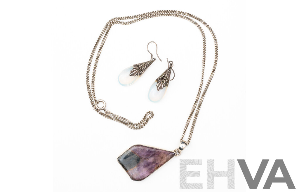Sterling Silver Amethyst Pendant on Chain & Sterling Silver Moonstone Drop Earrings, 25.17 Grams