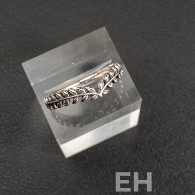 Pandora Sterling Silver Leaf Ring, Size P with Sterling Silver Snake Chain Bead Bracelet, 18.5cm, 13.88 Grams