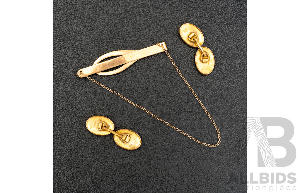 Vintage Rolled Gold Tie Bar and Pair of Cuff Links