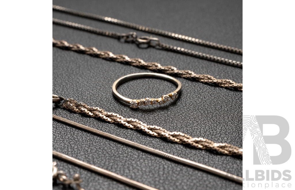Collection of Sterling Silver Necklaces and Rings, 30.78 Grams