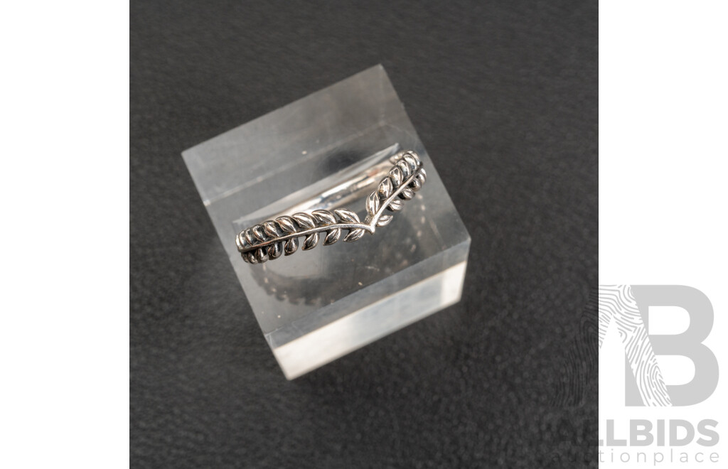 Pandora Sterling Silver Leaf Ring, Size P with Sterling Silver Snake Chain Bead Bracelet, 18.5cm, 13.88 Grams